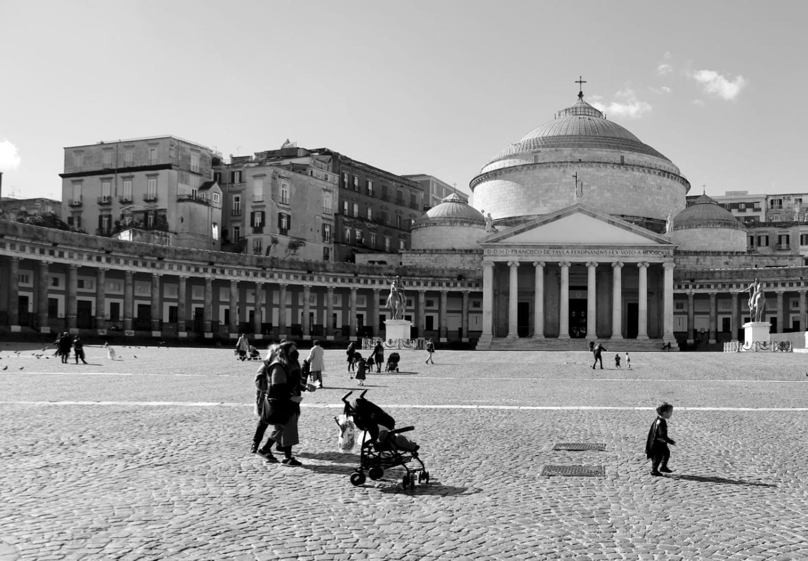 Cuore Napoli Centro Exterior foto